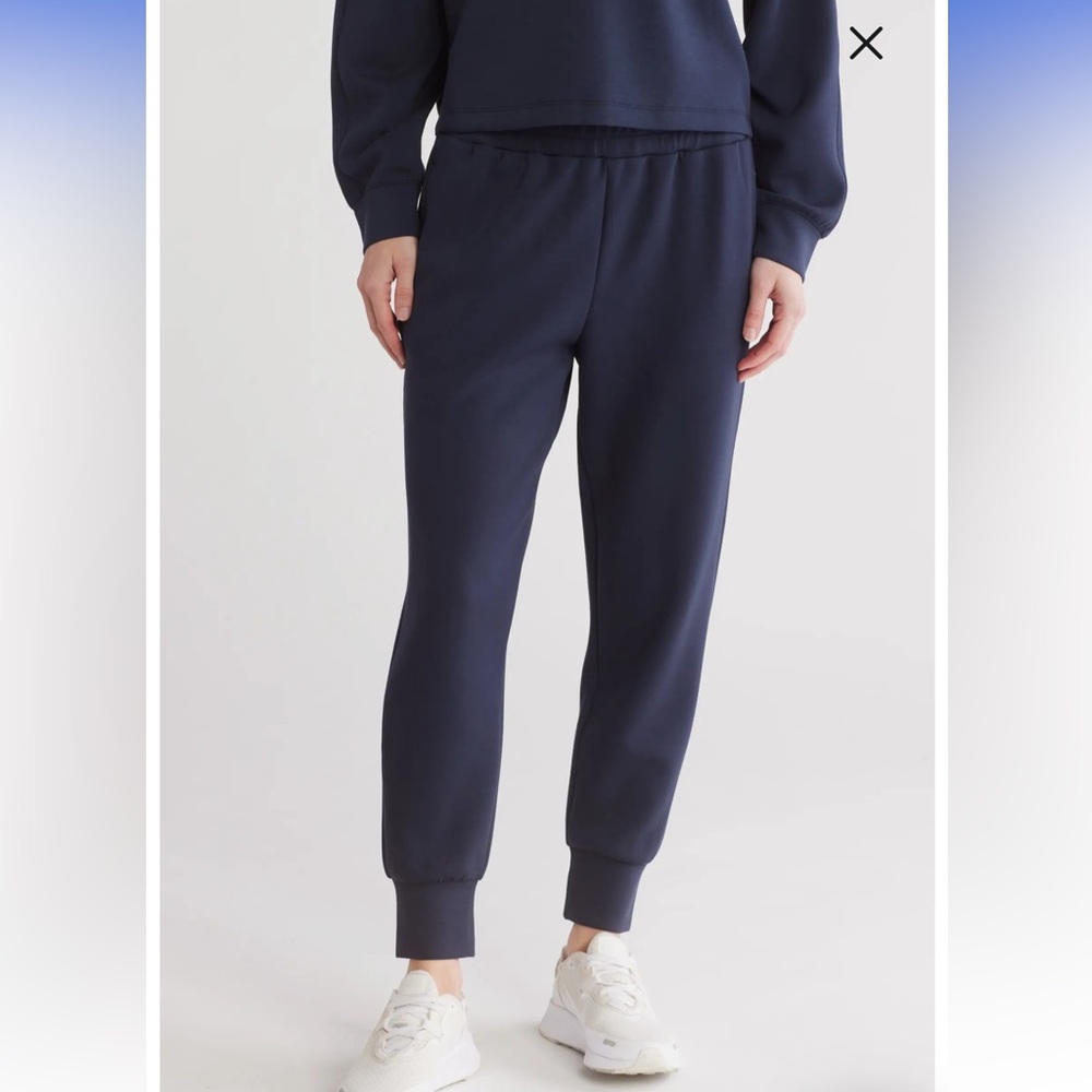 Z by ZELLA NWT Whisper Scuba Knit Navy Blue Slim Jogger Pants, XS
